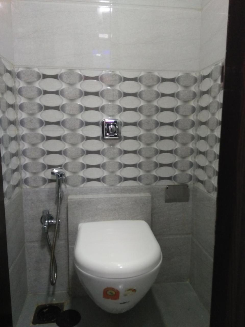 Ocean Dormitory Мумбай Екстериор снимка
