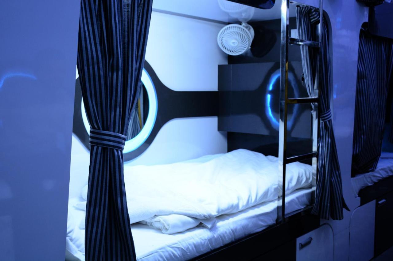 Ocean Dormitory Мумбай Екстериор снимка