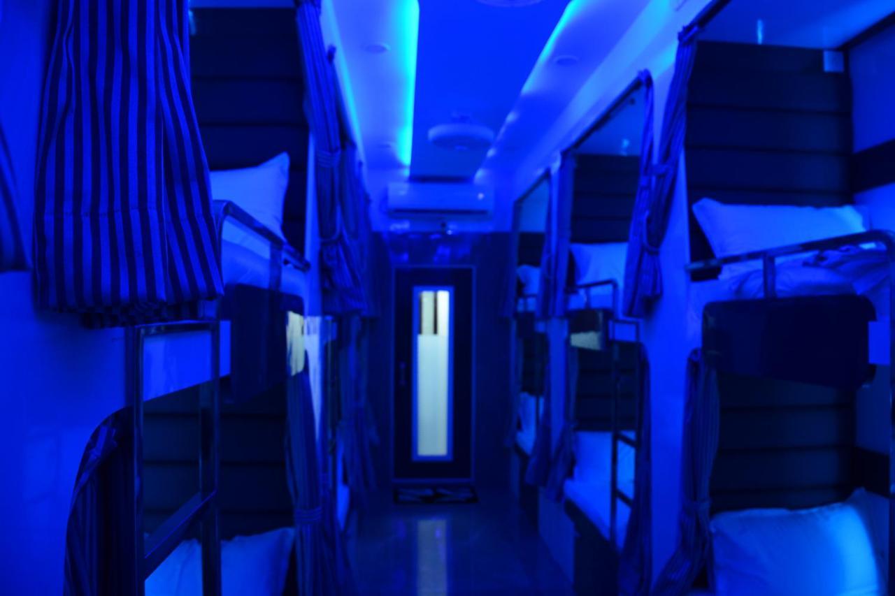 Ocean Dormitory Мумбай Екстериор снимка