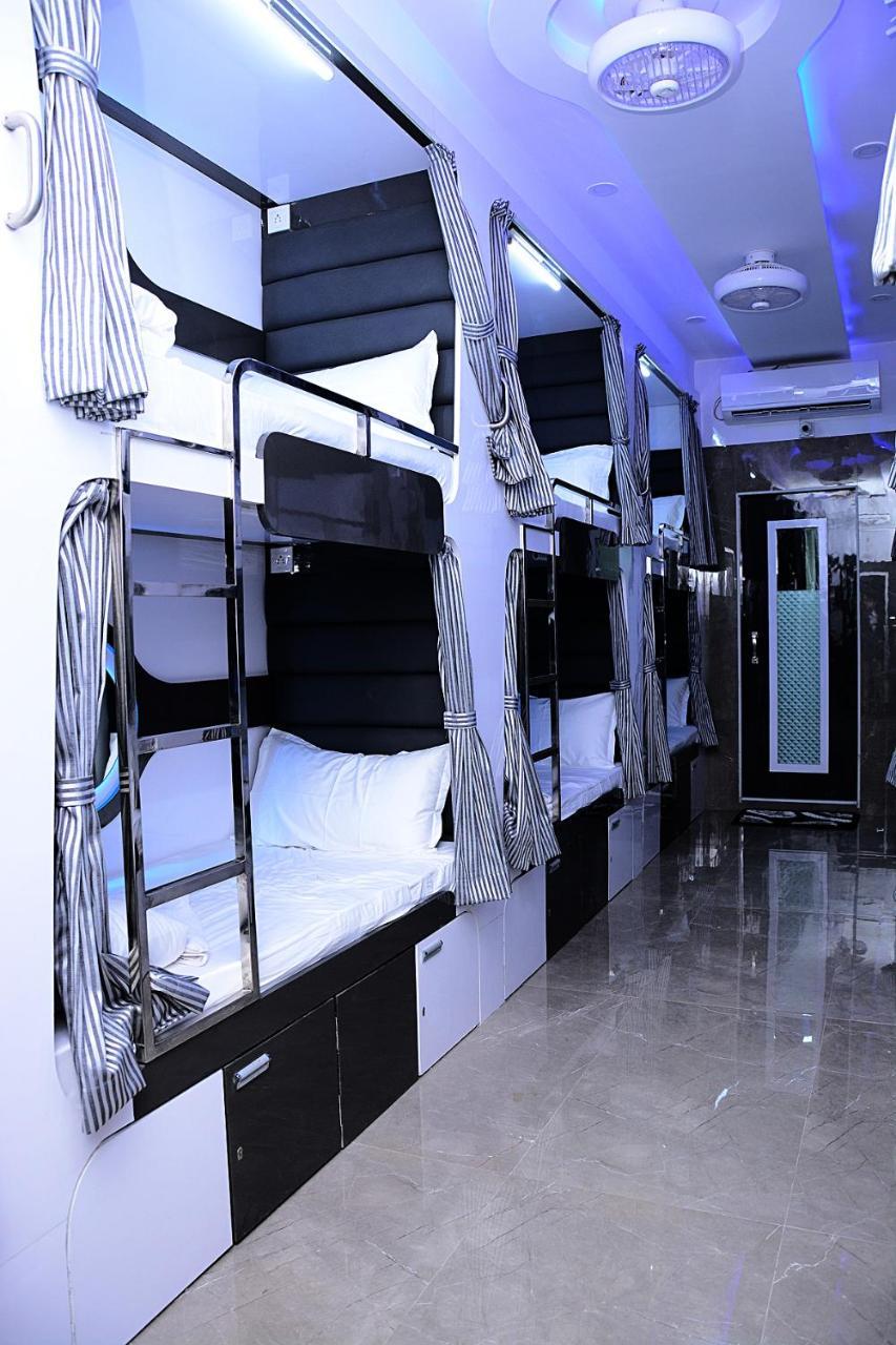 Ocean Dormitory Мумбай Екстериор снимка